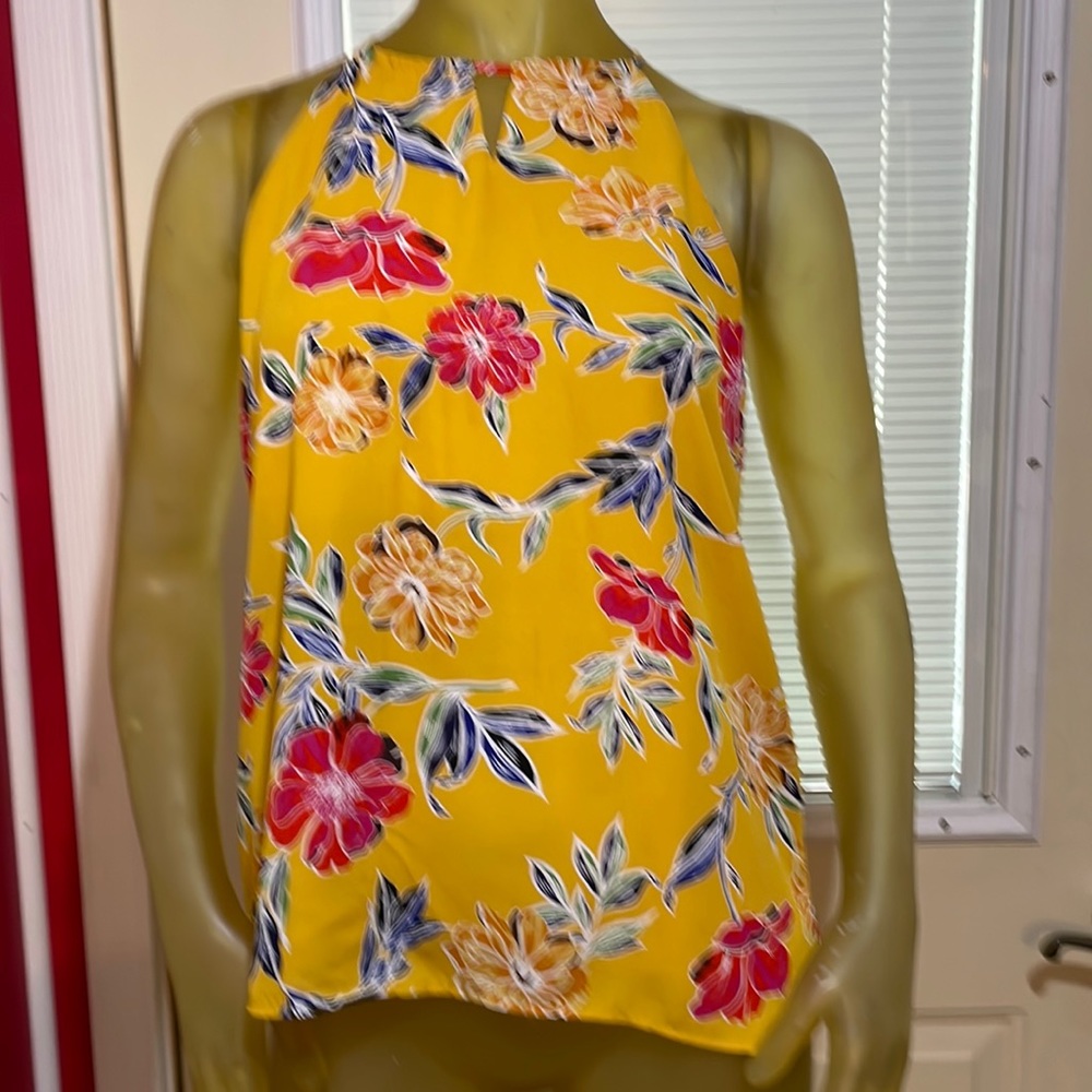Finn & Grace top